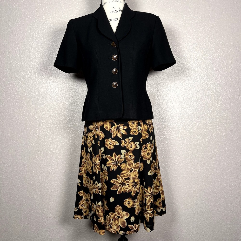 Kasper Sz 2P Button-Up Short-Sleeve Black Jacket & Black/Yellow Floral Skirt Set
